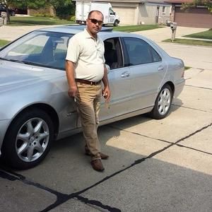 Meet your Posher, Firas